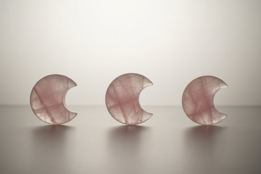 Rose Quartz Moon Carving – Pink Crystal for Love, Self-Love & Heart Chakra Healing